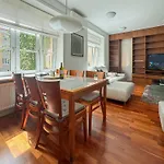 29 Old Town, 2 Bathrooms, Ac, Quiet