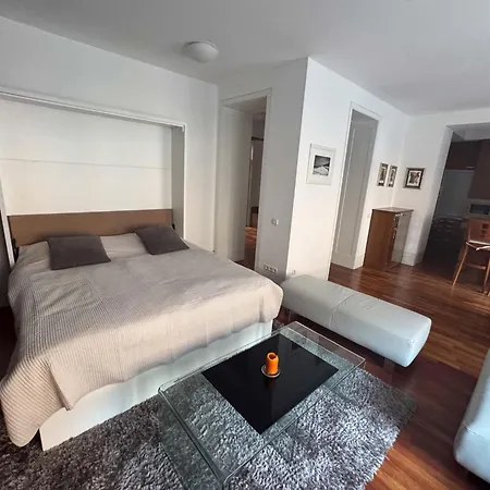 Appartement 29 Old Town, 2 Bathrooms, Ac, Quiet *