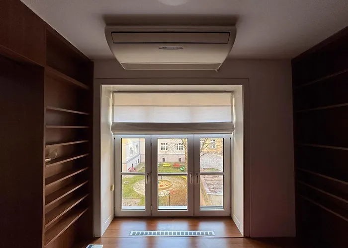 29 Old Town, 2 Bathrooms, Ac, Quiet Appartement Bratislava