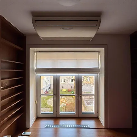 29 Old Town, 2 Bathrooms, Ac, Quiet Appartamento Bratislava