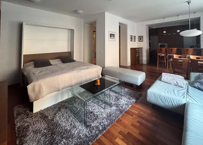 Apartmán 29 Old Town, 2 Bathrooms, Ac, Quiet