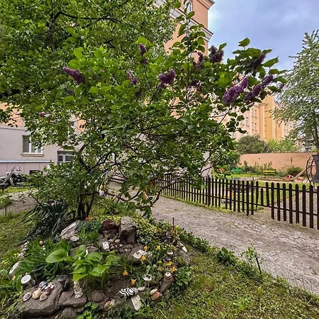 29 Old Town, 2 Bathrooms, Ac, Quiet Apartament